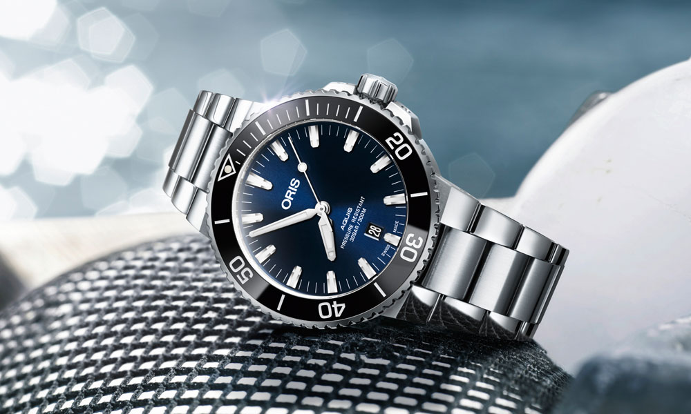 The Oris Aquis Date Watch Is Built for Everyday Wear