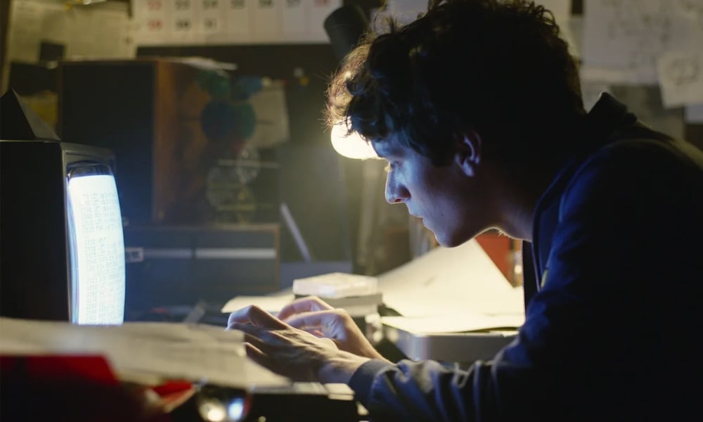 ‘Black Mirror’ Is Back Right Now with ‘Bandersnatch’ Film