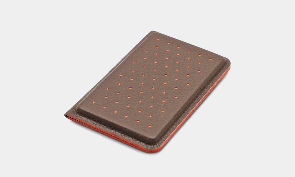 Discommon Goods Thermoformed Wallet 2.0
