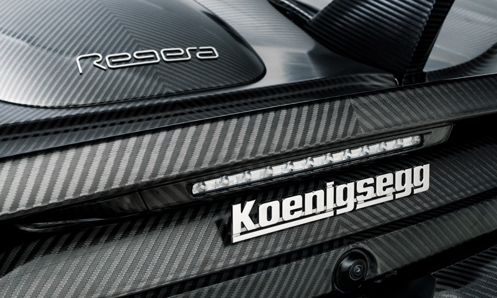 Koenigsegg-Naked-Carbon-Regera-8