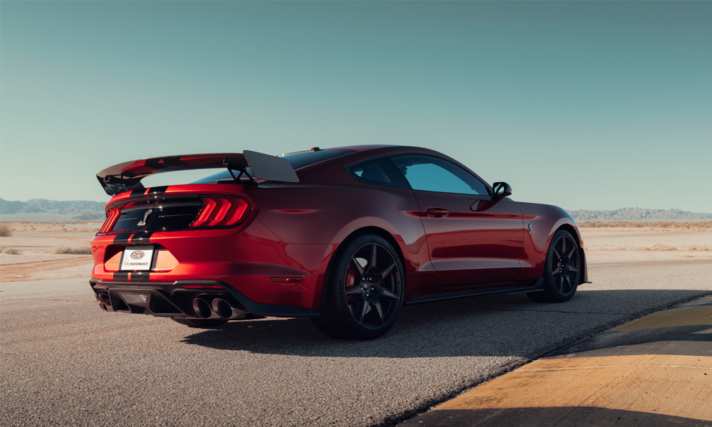 2020-Ford-Mustang-Shelby-GT500-7