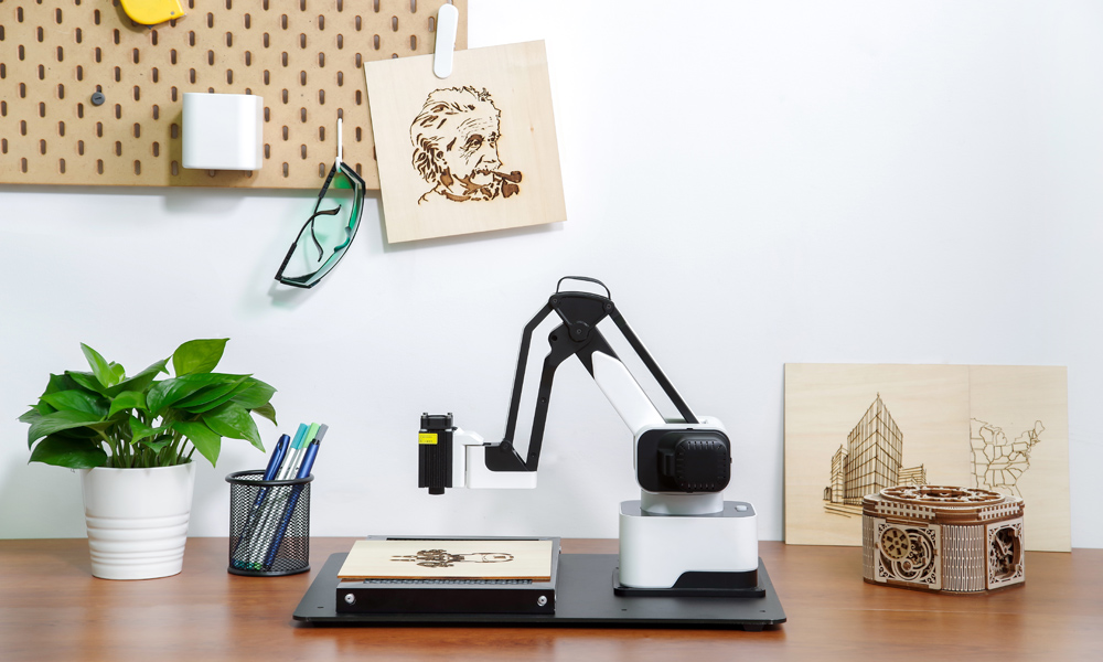 Hexbot Is a Modular Desktop Robot That Draws, 3D Prints and Laser Engraves