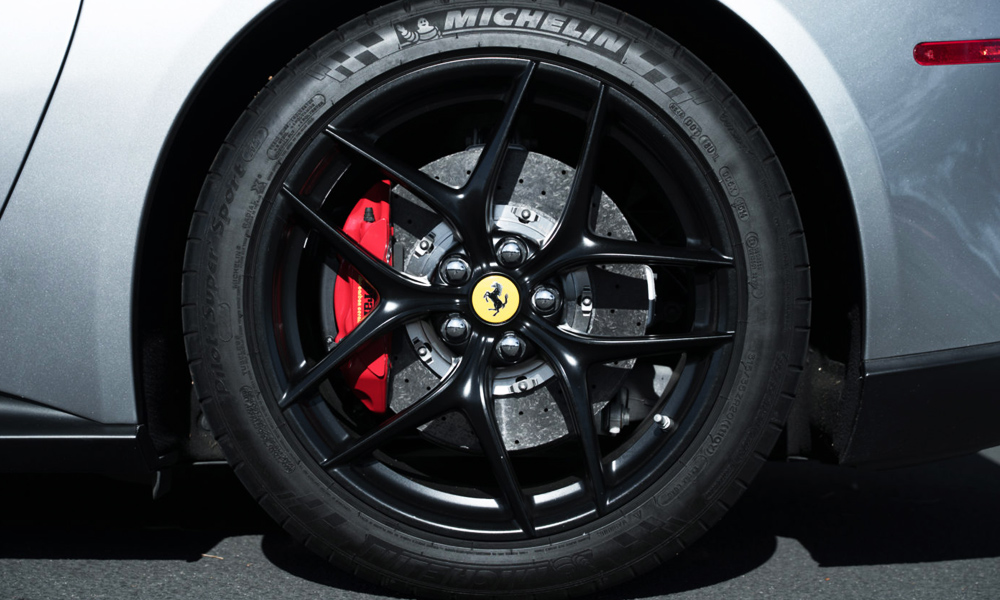 Jason-Stathams-2014-Ferrari-F12-Berlinetta-9