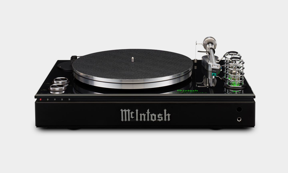 McIntosh-MTI100-Integrated-Turntable-2