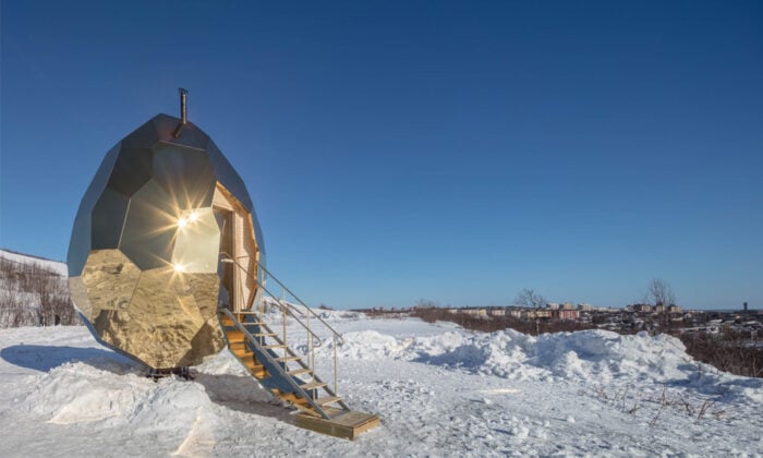 Swedish-Solar-Egg-Sauna-Is-the-Best-Egg-of-2019-1