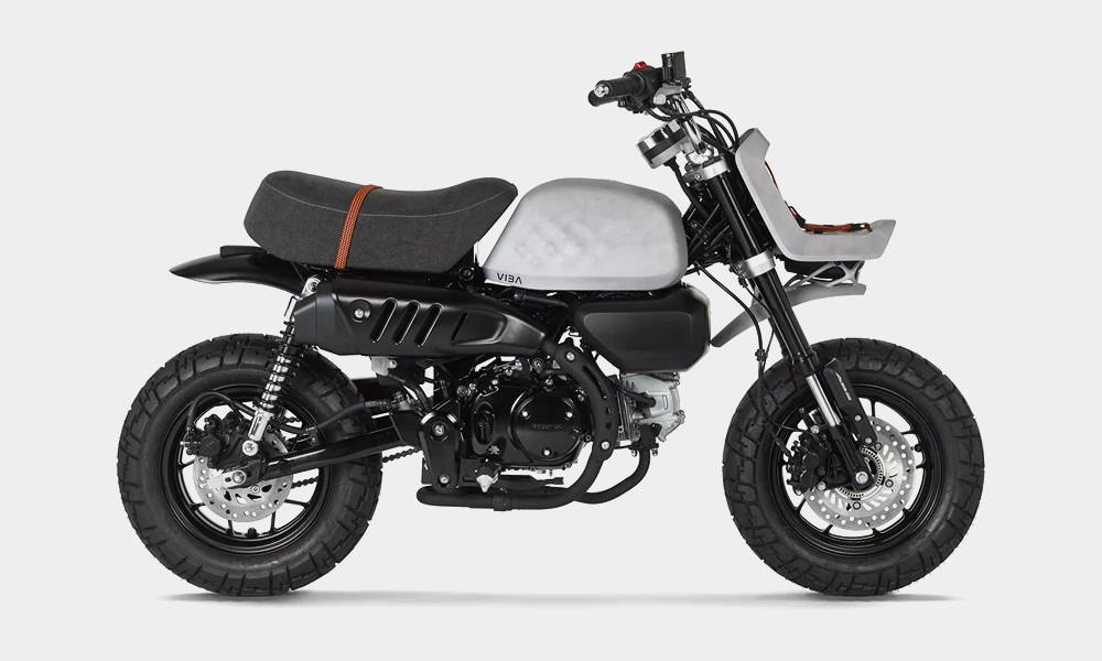 Viba-Jane-Honda-Monkey-Motorcycle