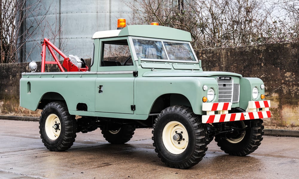 This 1976 Land Rover Series III Rescue Vehicle Is Going to Auction