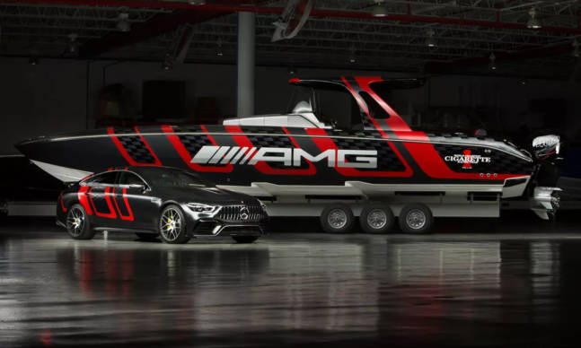 Mercedes-AMG and Cigarette Racing 41’ AMG Carbon Edition