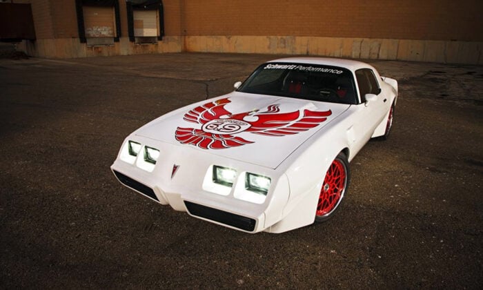 Restomodded 1,300-HP Pontiac Trans Am