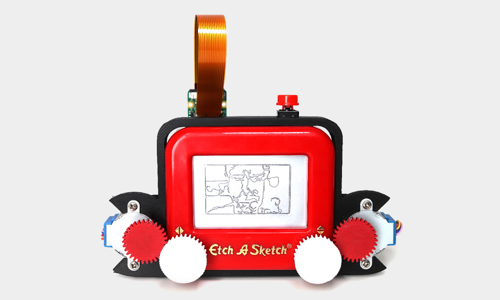 Etch A Snap Camera Does the Drawing For You