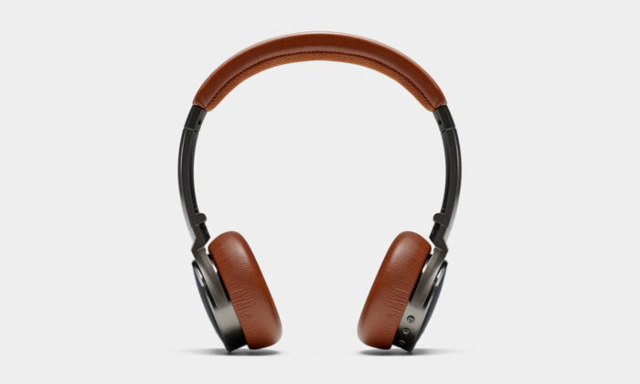 Status-Audio-BT-One-Wireless-Bluetooth-Headphones-2