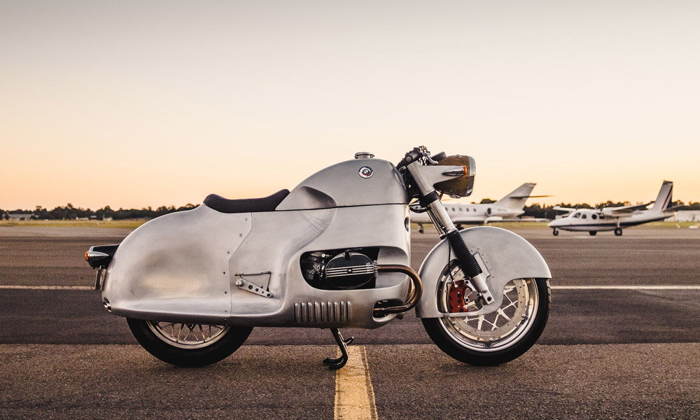This BMW R100 RS is a Nod to the Automotive Past