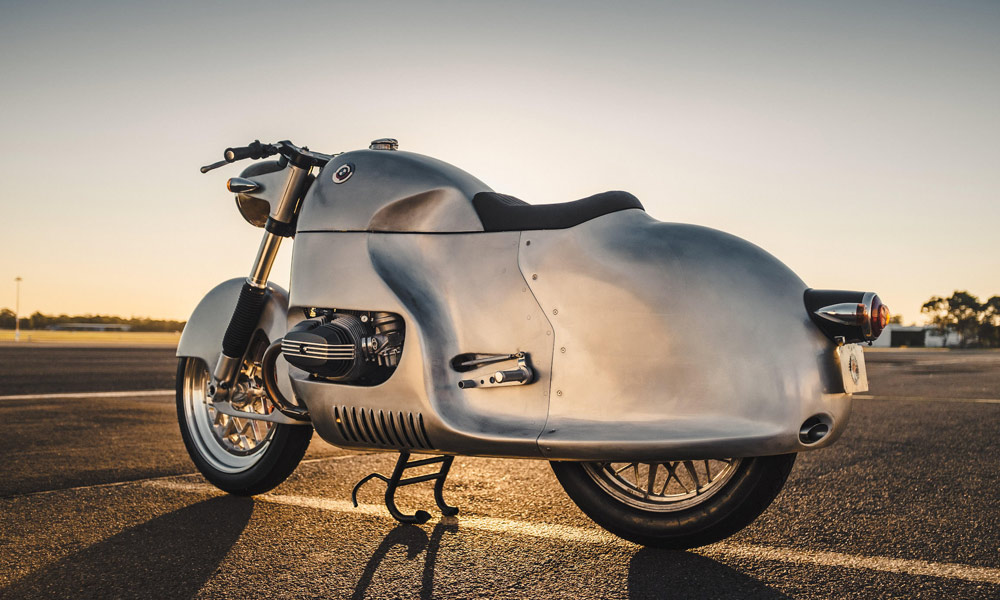 BMW-R100-RS-is-a-Nod-to-the-Automotive-Past-4