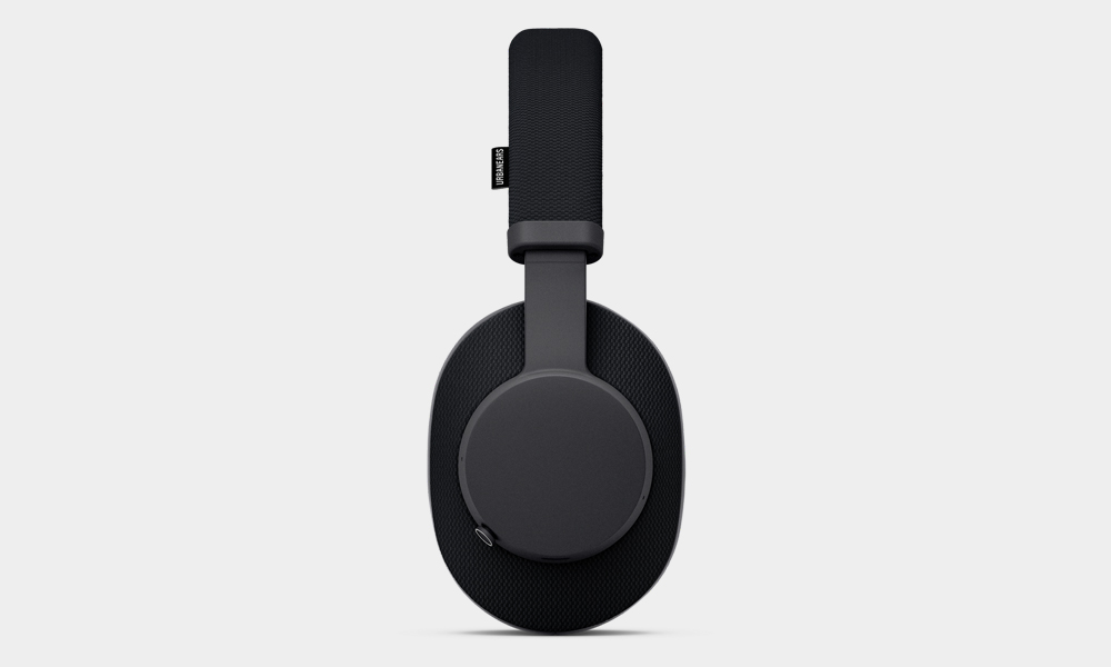 Urbanears-Pampas-Wireless-Heaphones-Deliver-30-Hours-of-Play-Time-5