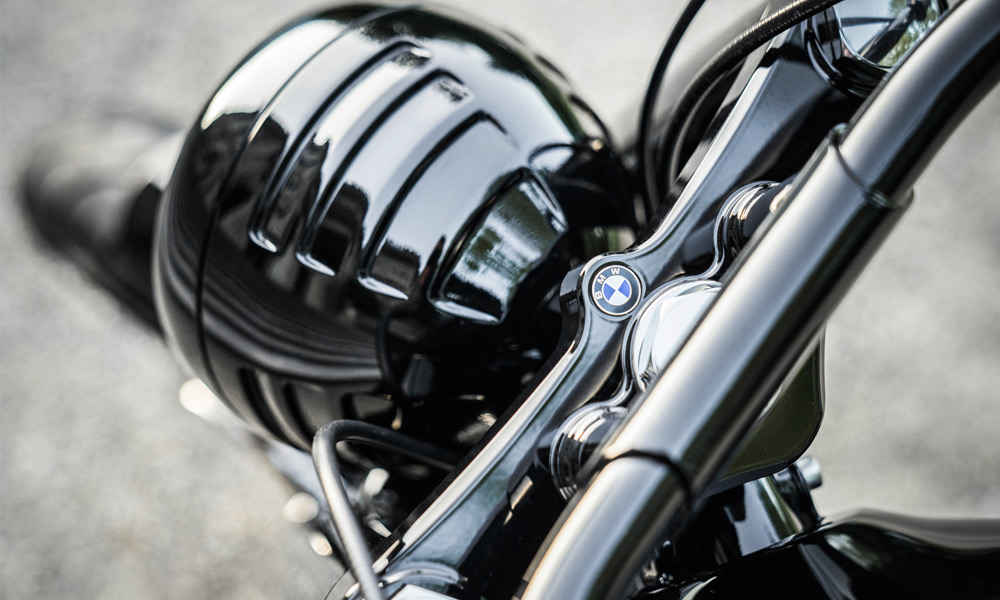 BMW-Motorrad-Concept-R18-Custom-Motorcycle-7