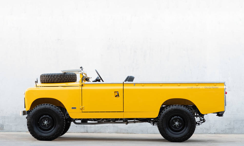 CoolNVintage-1966-Land-Rover-Series-2A-LWB-for-Deux-Ex-Machina-1