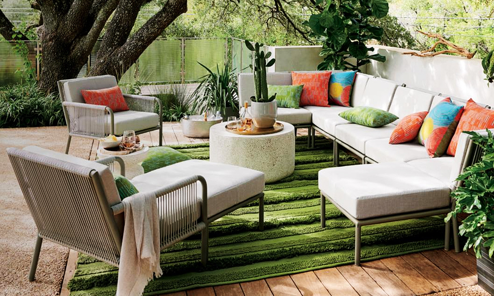 Huge On Outdoor Furniture, Crate And Barrel Outdoor Table