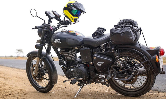 Royal Enfield Classic 500 Stealth Black Motorcycle | Cool Material