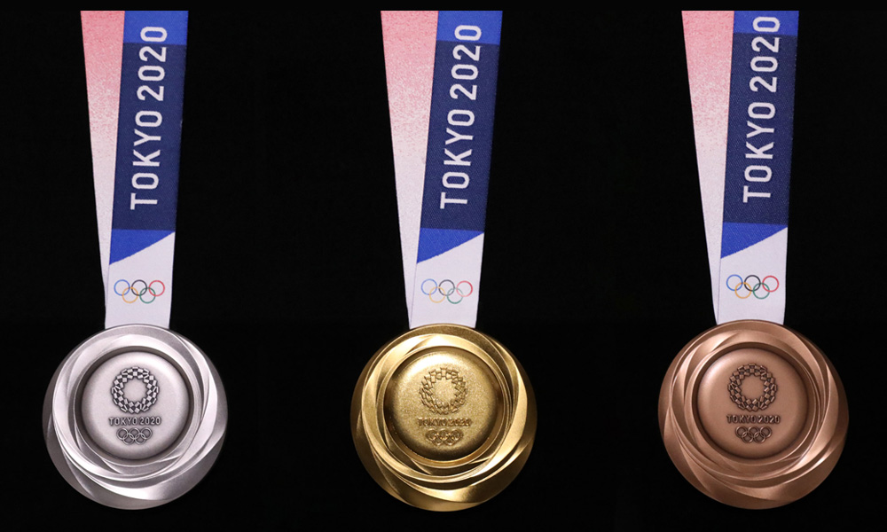 The-Tokyo-2020-Olympic-Medals-Are-Made-from-Recycled-Cell-Phones-2