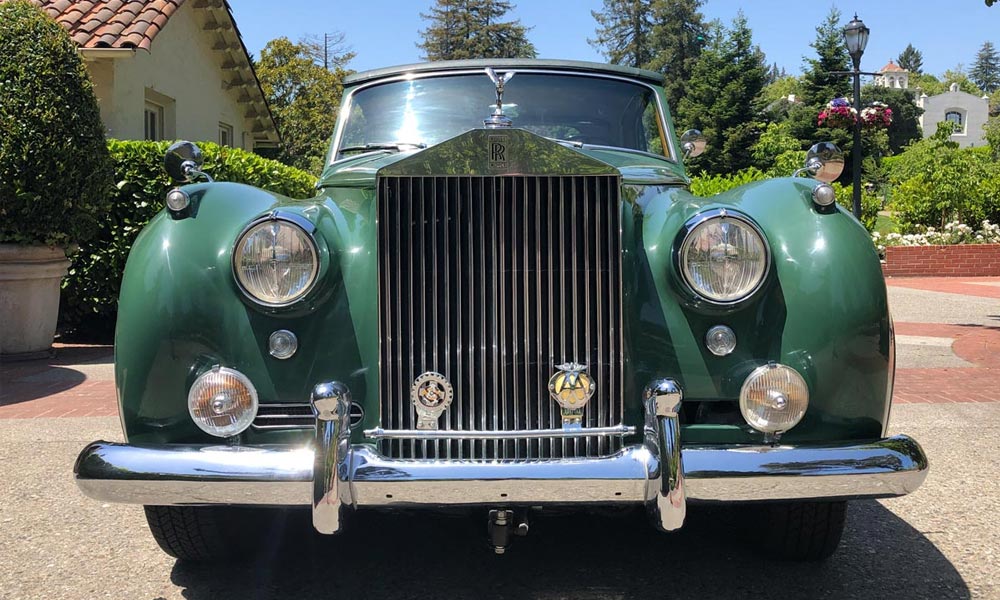 Elizabeth-Taylors-1961-RollsRoyce-Silver-Cloud-II-Convertible-is-Going-to-Auction-4