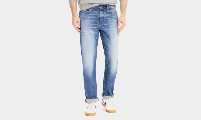 J-Crew-770-Straight-Fit-Eco-Stretch-Jean