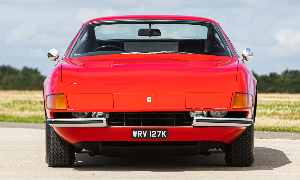 Sir-Elton-John-1972-Ferrari-Daytona-2