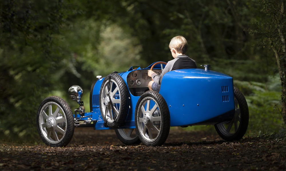 Bugatti-33000-Car-for-Kids-3