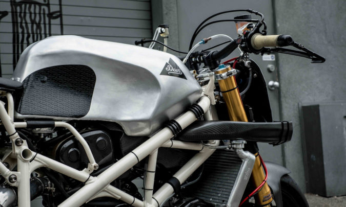 Deus Ex Machina Beastie Motorcycle | Cool Material