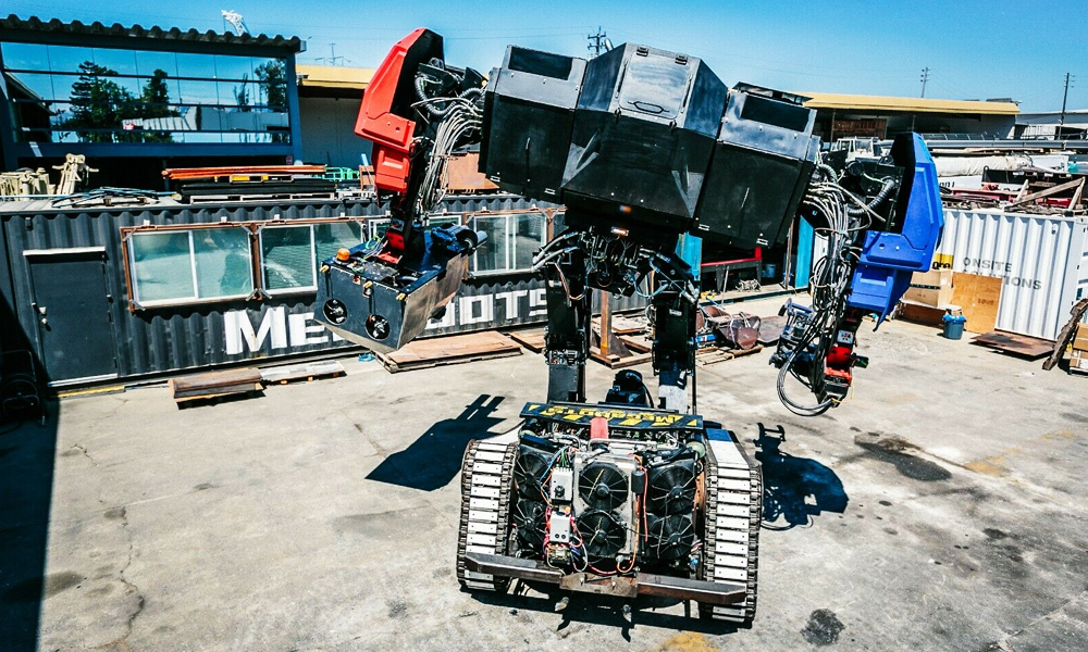 MegaBots-16ft-Tall-Eagle-Prime-Battle-Robot-Is-for-Sale-5
