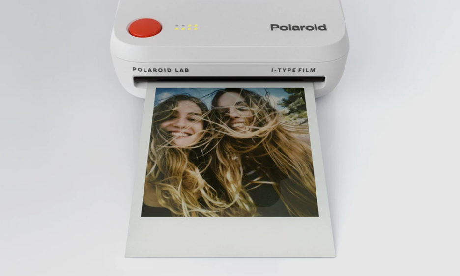 The Polaroid Lab Turns Your Smartphone Pictures into Polaroids Cool