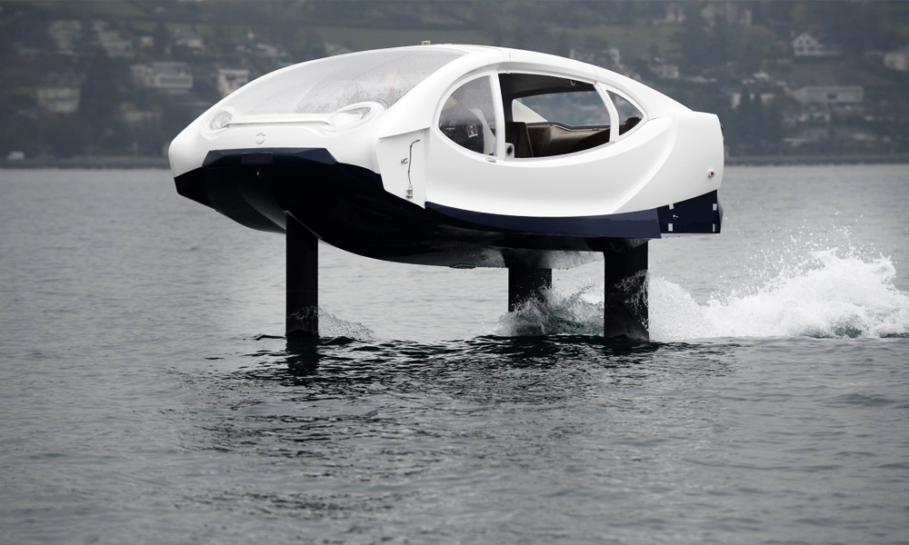 SeaBubbles-Electric-Hydrofoil-Water-Taxi-3
