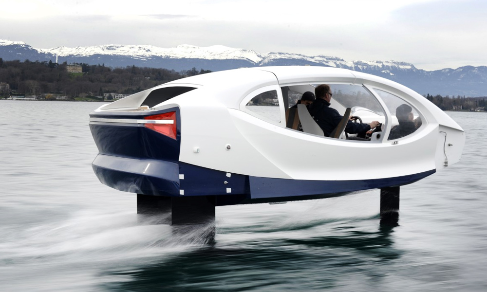 SeaBubbles-Electric-Hydrofoil-Water-Taxi-4