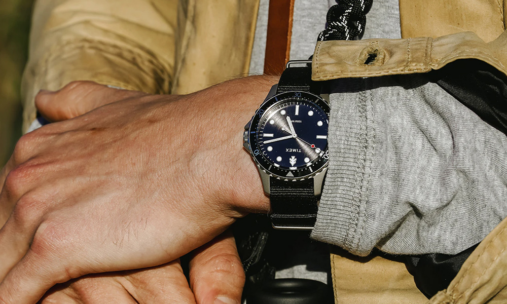 Huckberry-Timex-Exclusive-Diver-Watch-6
