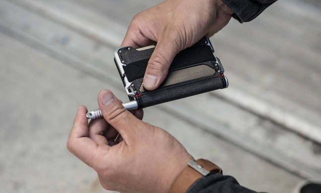 Dango’s Latest Wallet Adds a Custom Pen and Notebook