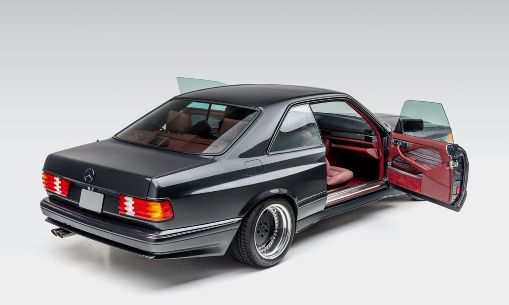 1989-Mercedes-Benz-560-SEC-AMG-Widebody-Coupe-6