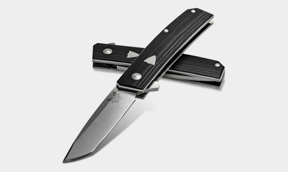 Benchmade’s Tengu Flipper Knife Is an EDC Essential