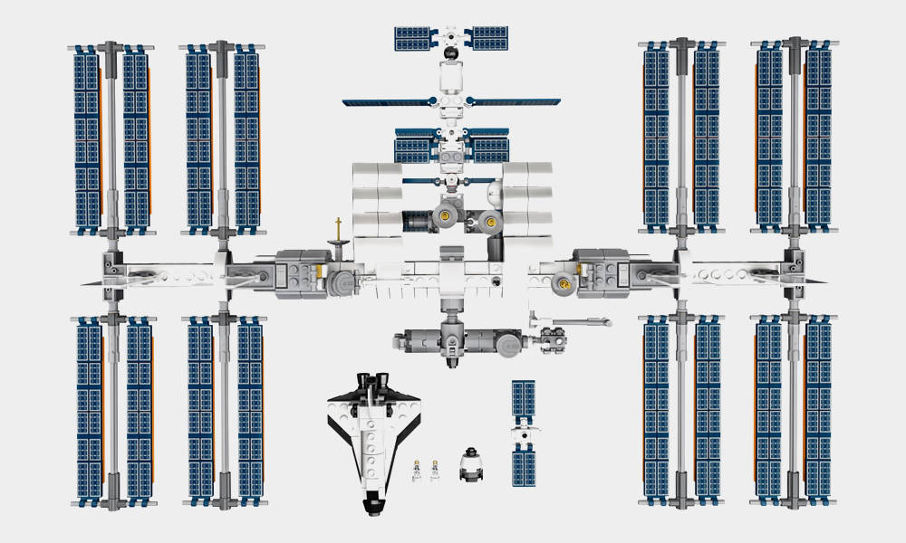 LEGO-International-Space-Station-4