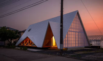 Takeru-Shoji-Architects-A-Frame-Tent-House-8