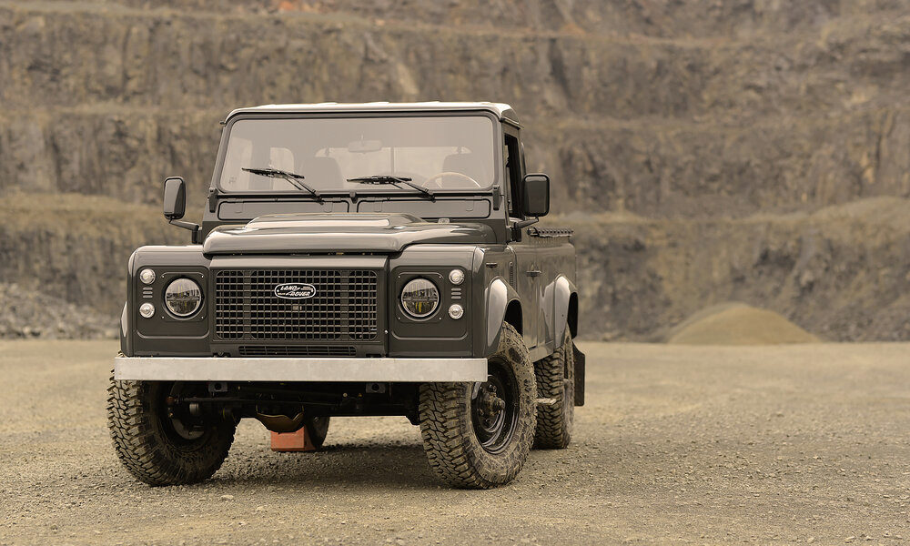 Commonwealth-Classics-Georgetown-Land-Rover-Defender-110-2
