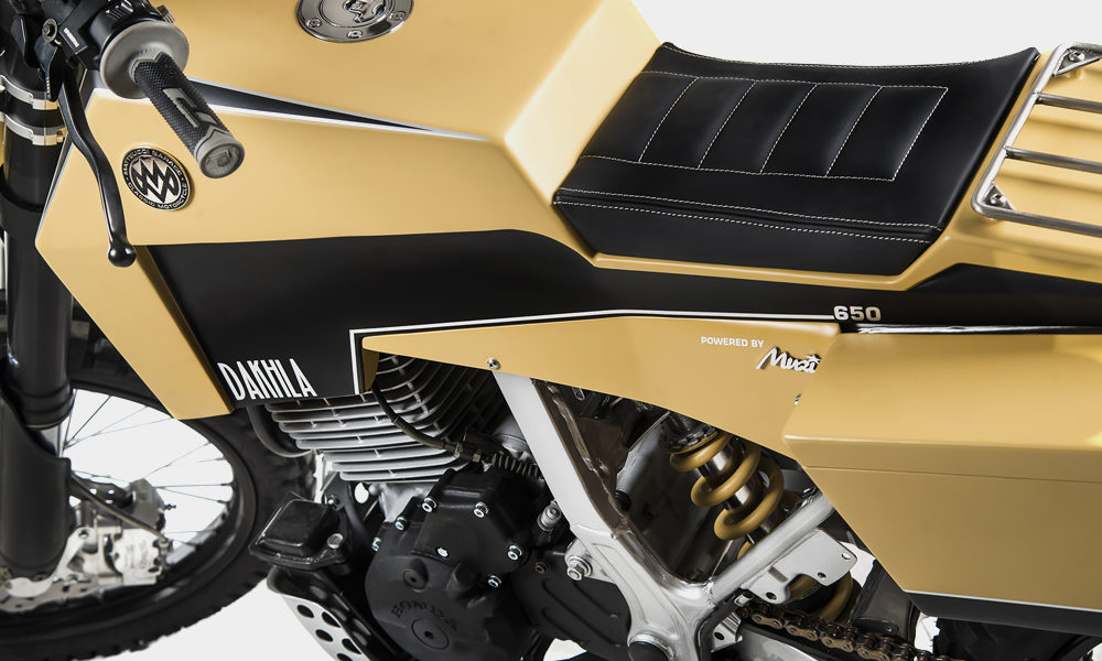 Matteuci-Garage-Honda-NX650-Dominator-Dakhla-Motorcycle-6