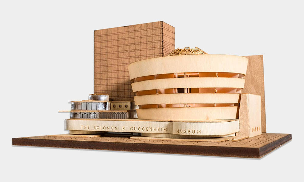 Guggenheim-Museum-Scale-Replica-kit-4