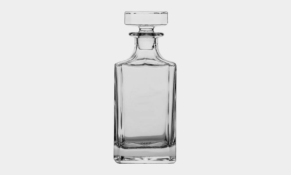 Square-26oz-Crystal-Whiskey-Decanter-with-Glass-Stopper