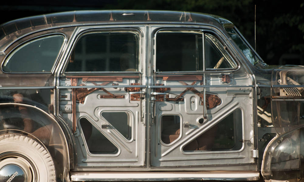 1939-Pontiac-Deluxe-Six-Plexiglas-Ghost-Car-5