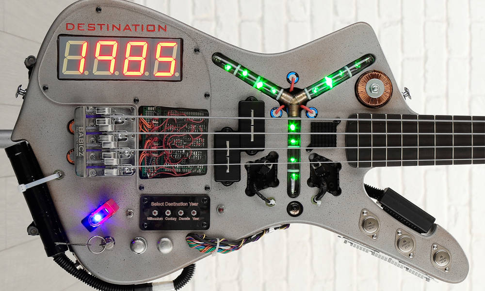 Back-to-the-Future-Time-Machine-Bass-2
