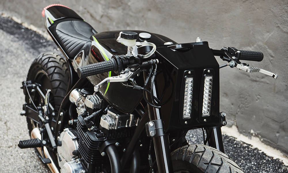 Federal Moto Kawasaki GPz1100 “Danger Zone” | Cool Material