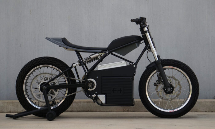 Concept-Z-Flat-Tracker-1