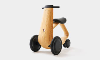 ILY-Ai-Concept-Three-Wheeled-Wood-Scooter