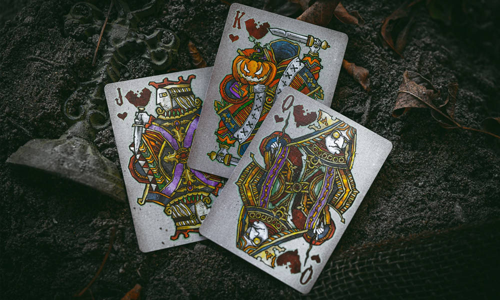 Kings-Wild-Project-Haunted-8s-Playing-Cards-6