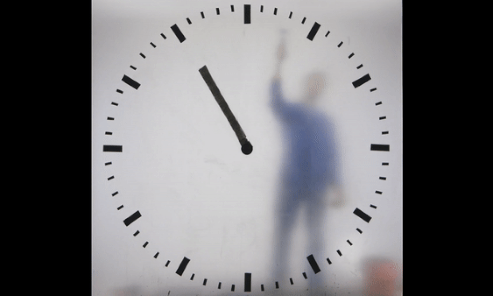 Mondrian-esque-Surreal-Clock-5