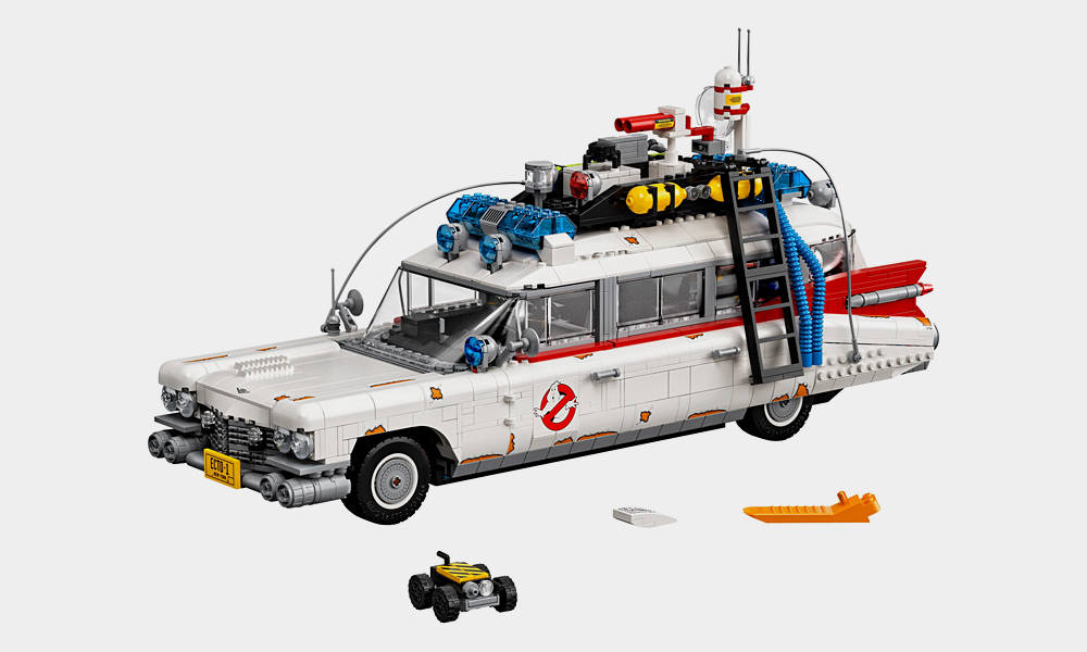 LEGO-Ghostbusters-Ecto-1-1